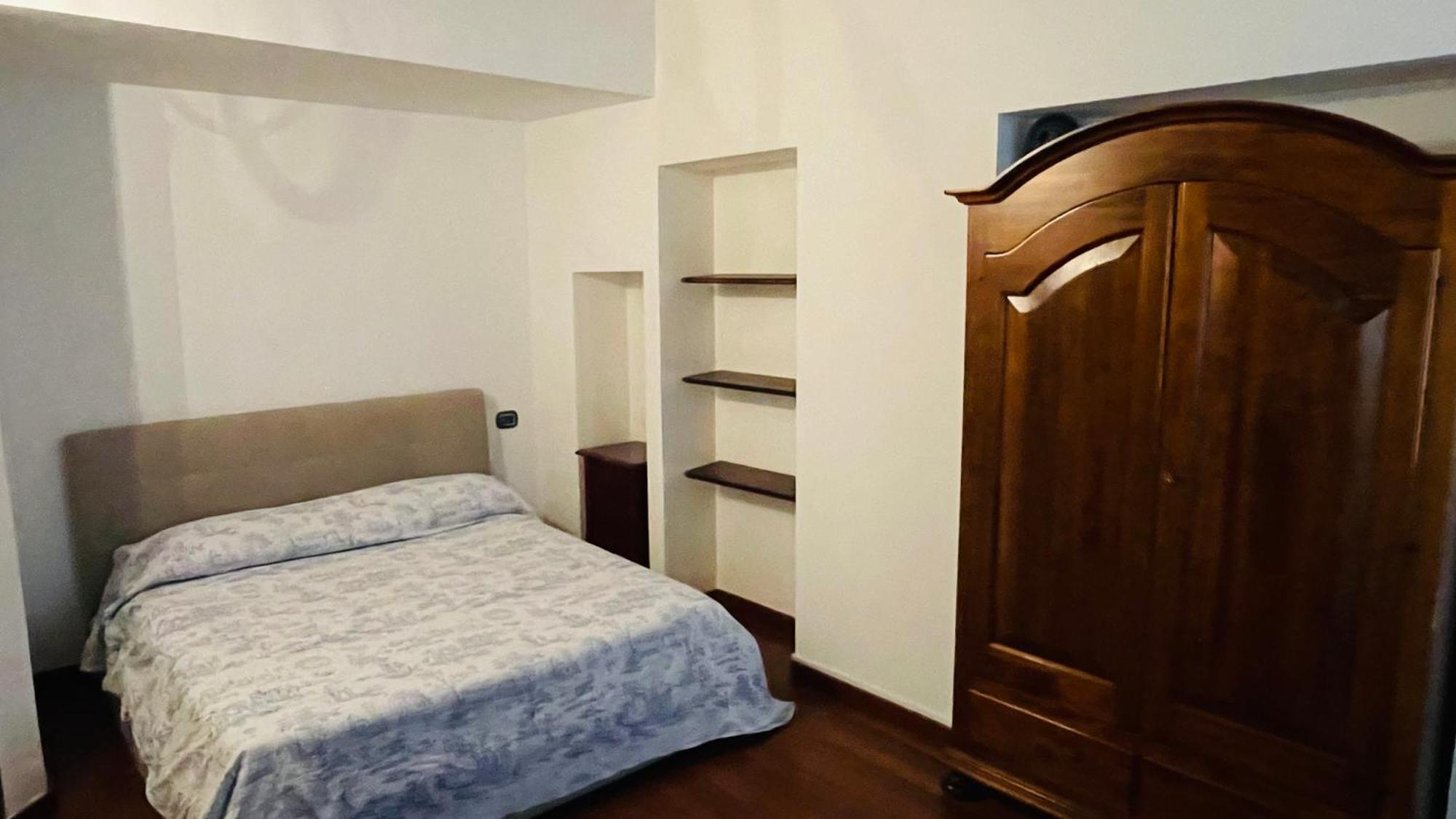 Charming Flat, Central And Close To Metro Милано Екстериор снимка